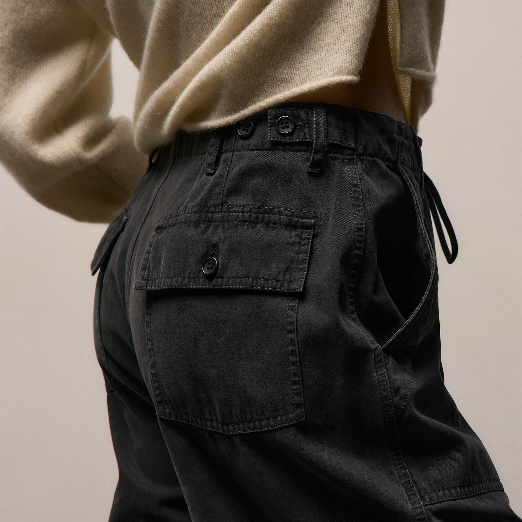 Cotton Cashmere Brushed Twill Pant in Magma Pigment | James Perse Los Angeles