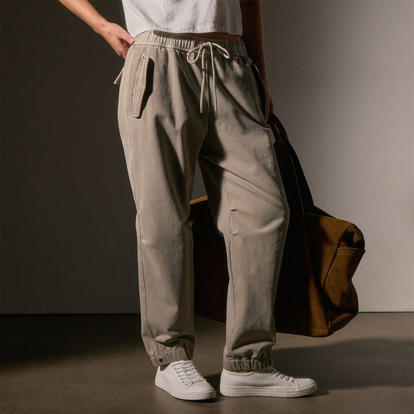 Cotton Terry Flight Pant in Light Tan Pigment | James Perse Los Angeles