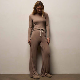 Wool Rib Long Sleeve Lounge Tee in Coffee | James Perse Los Angeles