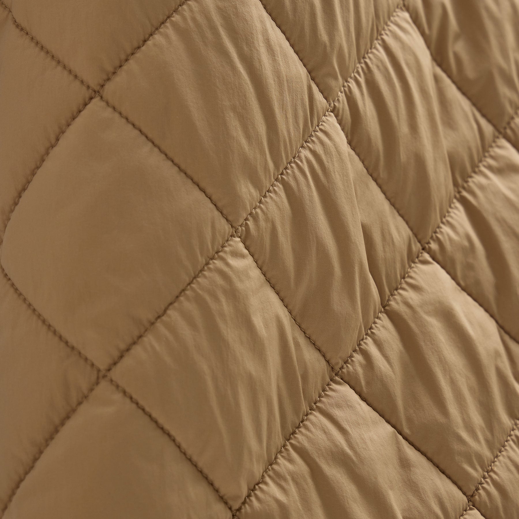 Quilted Nylon Lined Long Coat In Toffee/Ivory | James Perse Los
