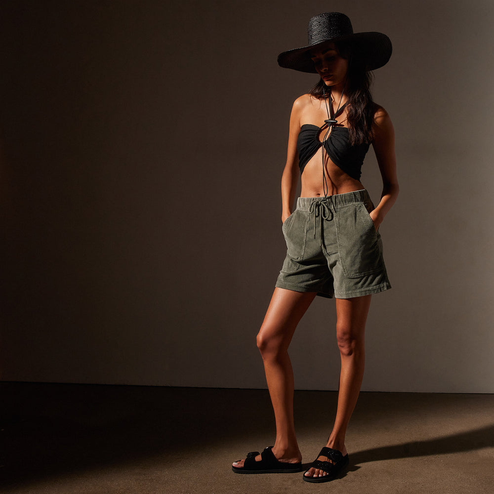 Lightweight Wide Cord Short in Palm Pigment | James Perse Los Angeles