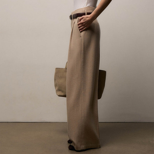 Wool Cashmere Blend Pleated Trouser in Coffee | James Perse Los Angeles
