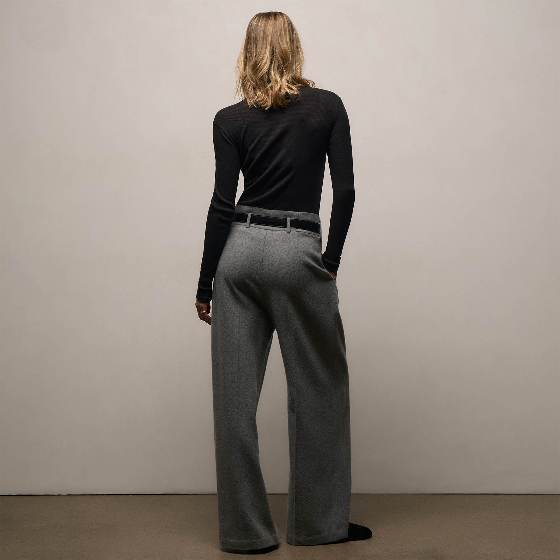 Wool Cashmere Blend Pleated Trouser - Heather Grey | James Perse