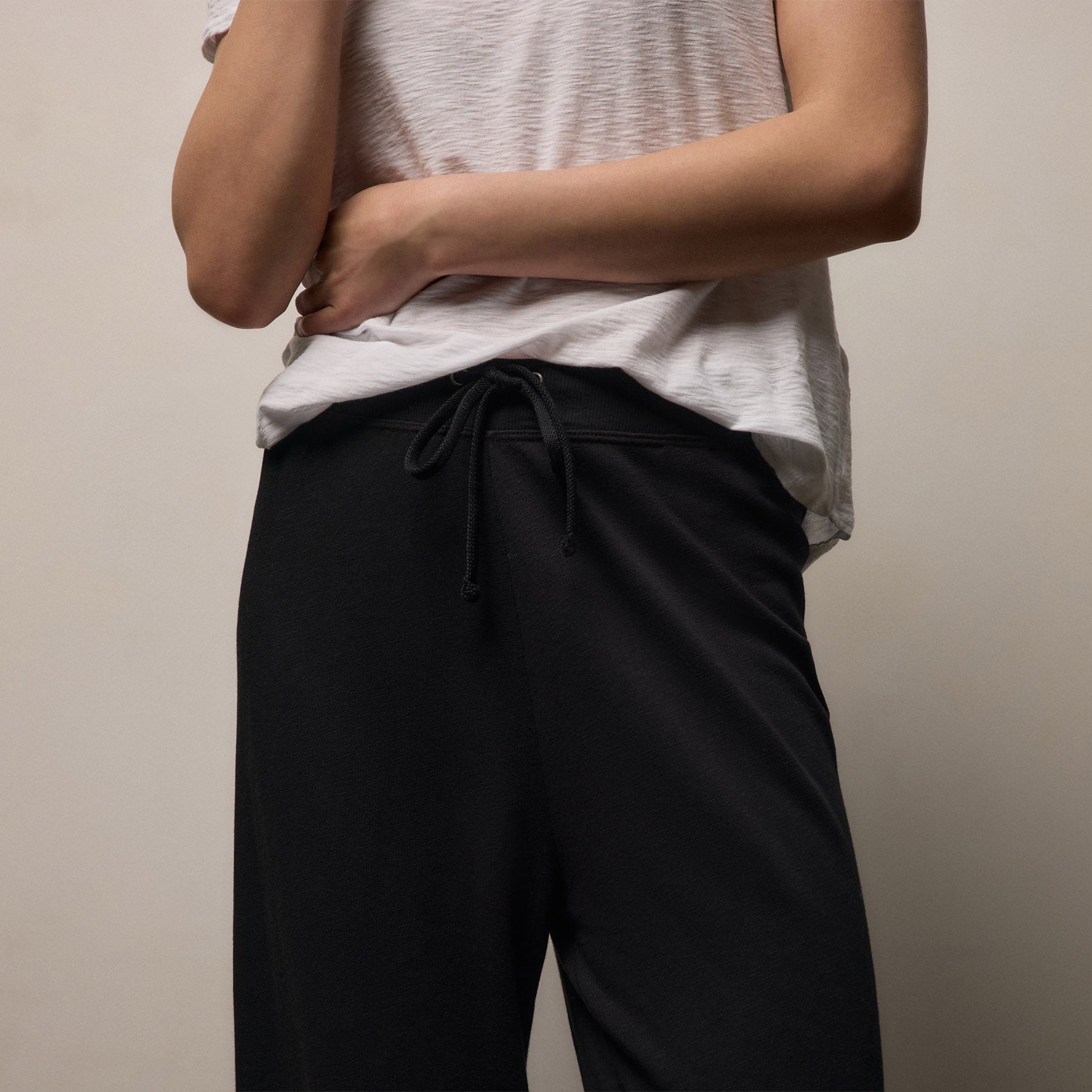 Vintage French Terry Wide Leg Sweatpant in Black | James Perse Los Angeles