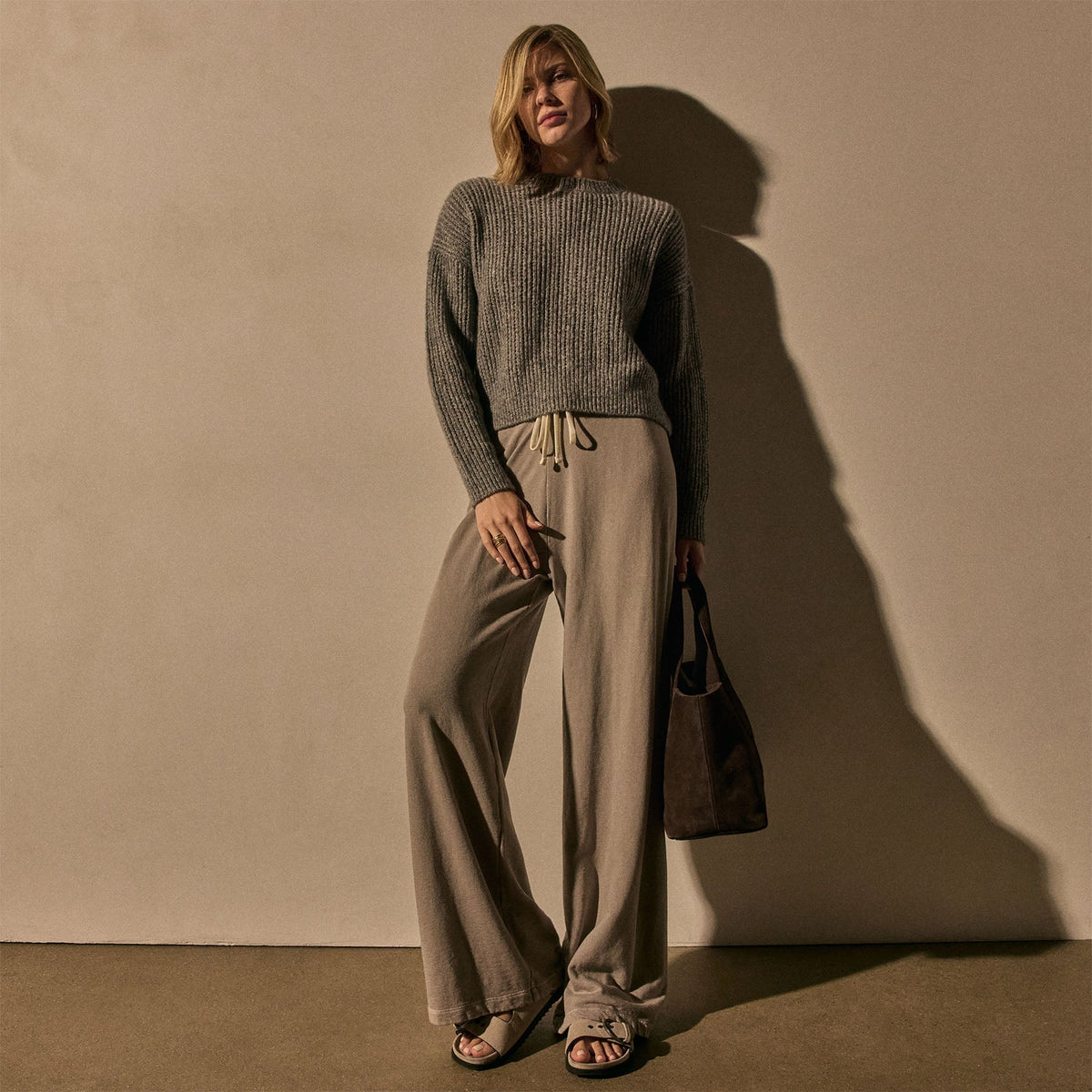 Wide Leg Sweatpant in Concrete Pigment | James Perse Los Angeles