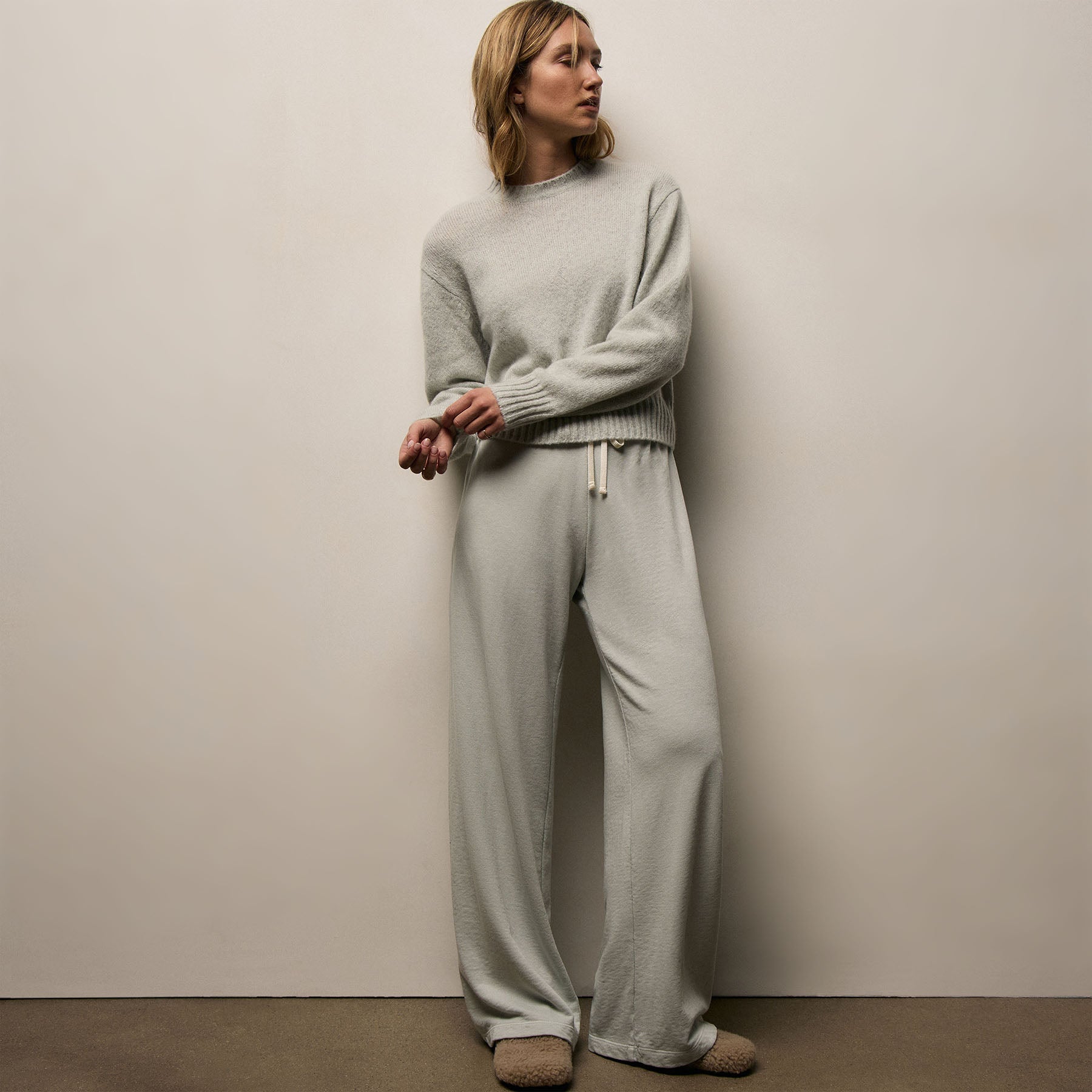 Wide Leg Sweatpant in Celery Pigment | James Perse Los Angeles