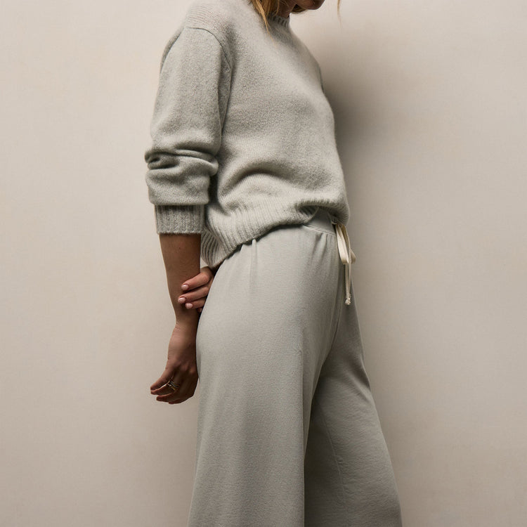 Wide Leg Sweatpant in Celery Pigment | James Perse Los Angeles