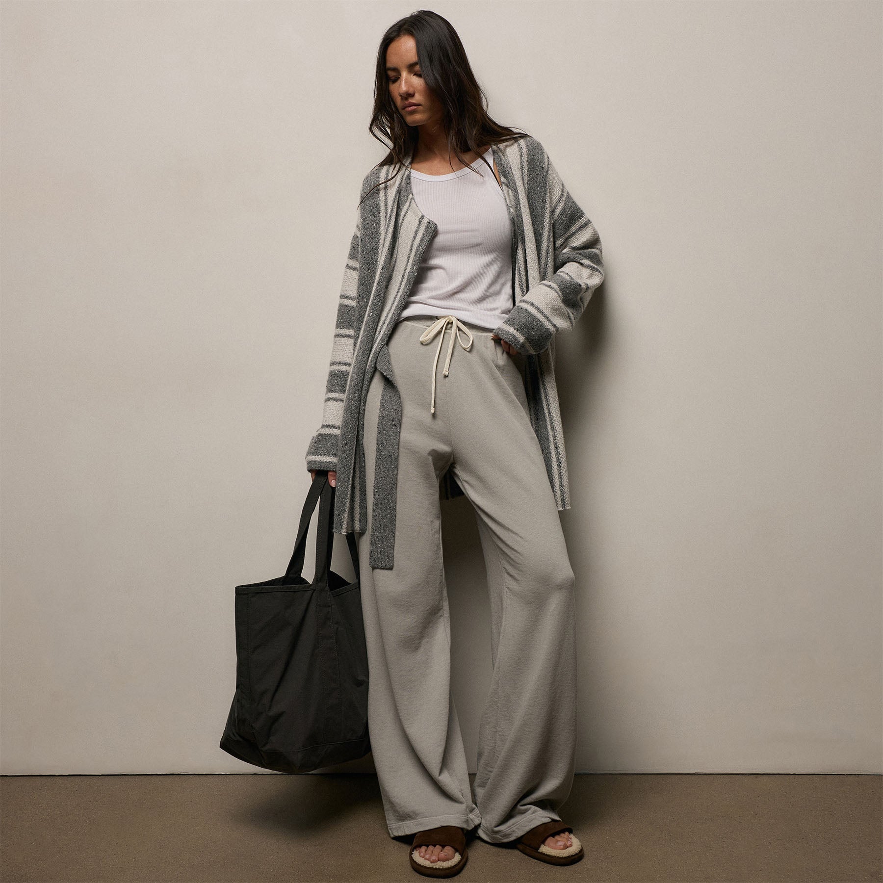 Vintage French Terry Wide Leg Sweatpant in Fog Pigment | James Perse Los Angeles