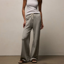 Vintage French Terry Wide Leg Sweatpant in Fog Pigment | James Perse Los Angeles