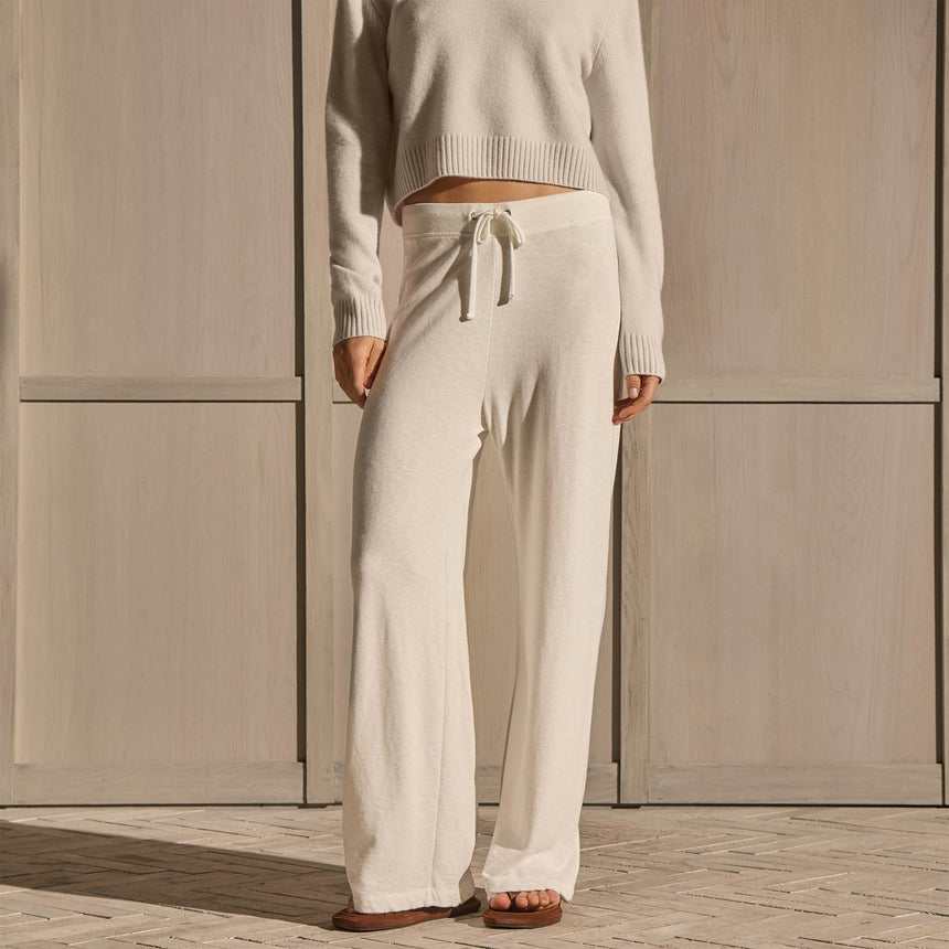 Winter 2026 ecommerce image — WXA1007_OFWH