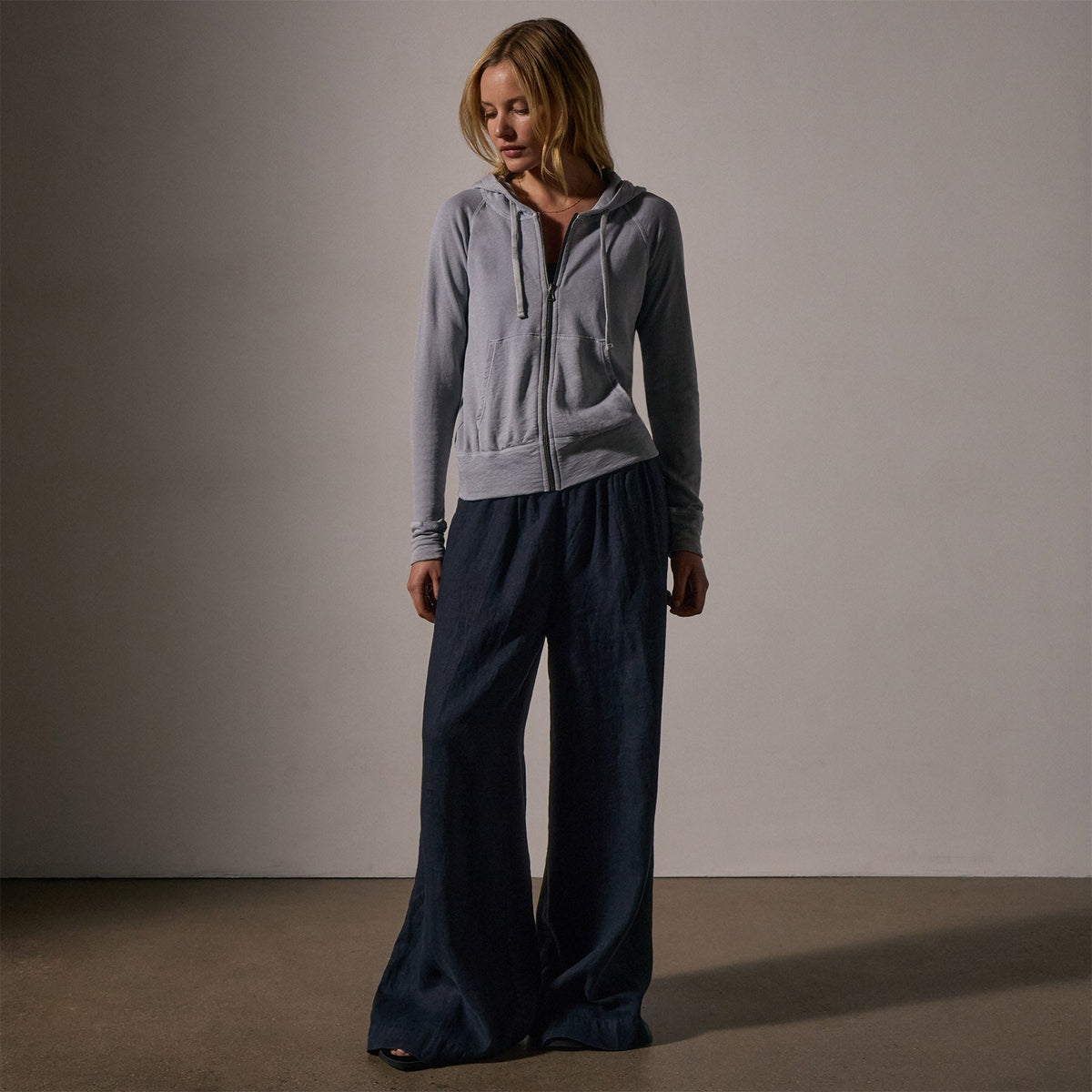 Vintage French Terry Zip Up Hoodie in Grey Sky Pigment | James Perse Los Angeles