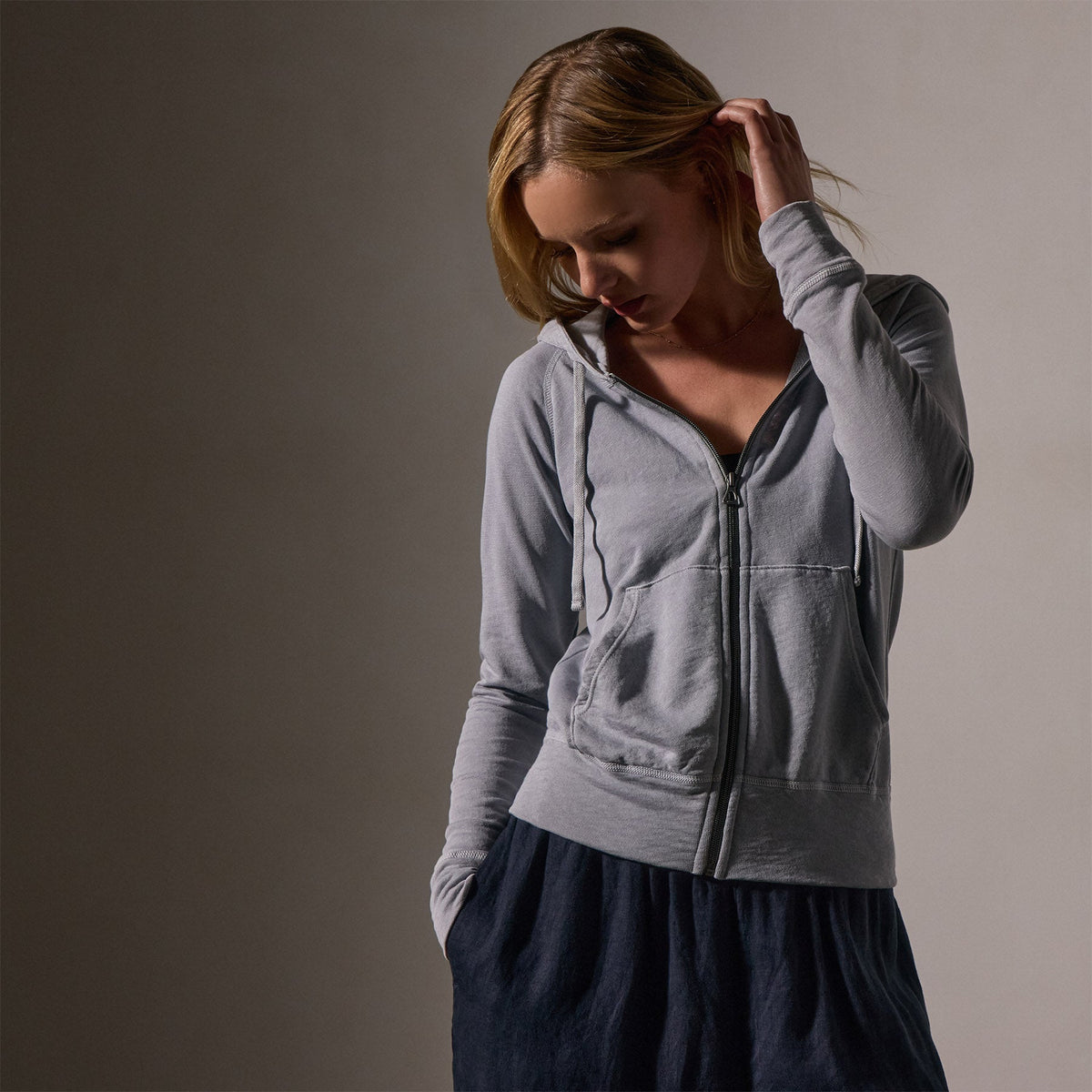 Vintage French Terry Zip Up Hoodie in Grey Sky Pigment | James Perse Los Angeles