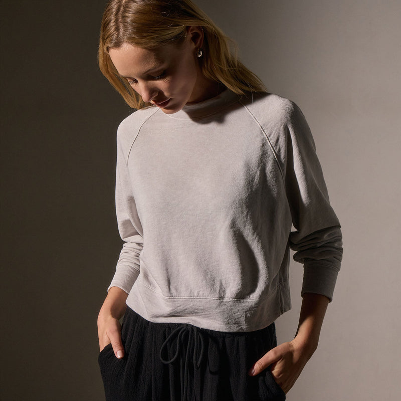 French Terry Cropped Mock Neck  in Light Mist Pigment | James Perse Los Angeles