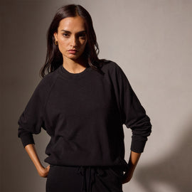Vintage French Terry Relaxed Sweatshirt in Black | James Perse Los Angeles