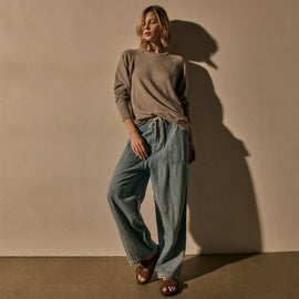 Vintage French Terry Relaxed Sweatshirt in Concrete Pigment | James Perse Los Angeles