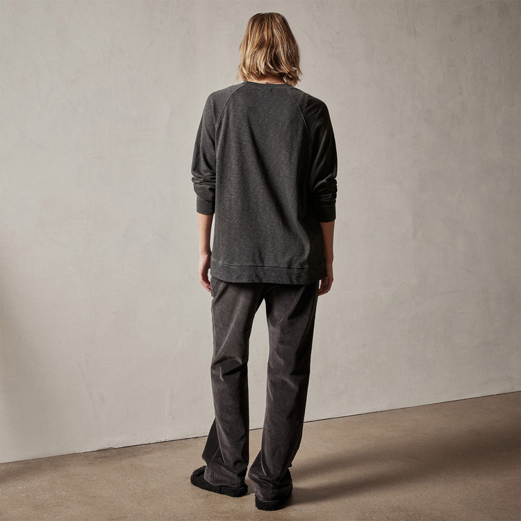 Vintage French Terry Relaxed Sweatshirt in Carbon Pigment | James Perse Los Angeles