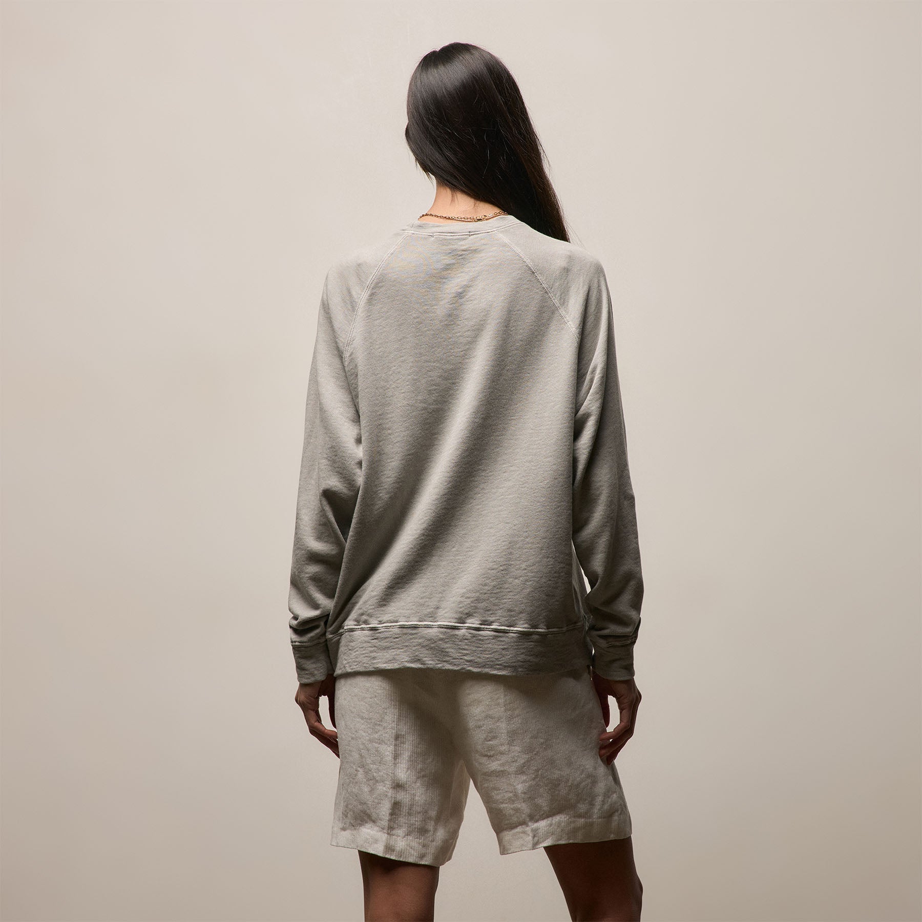 Vintage French Terry Relaxed Sweatshirt in Fog Pigment | James Perse Los Angeles