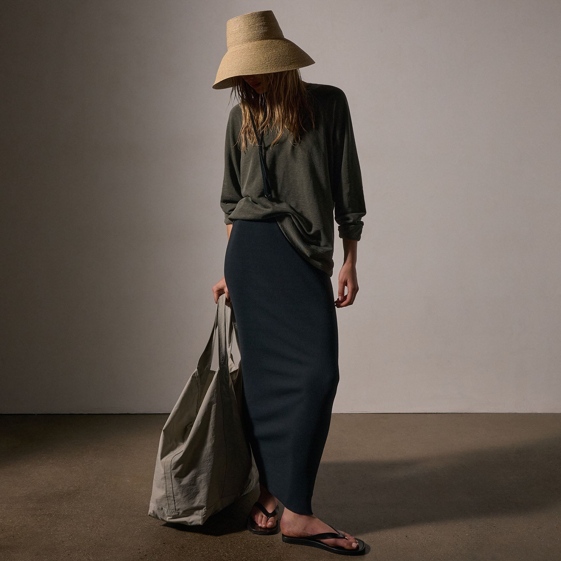 Vintage French Terry Relaxed Sweatshirt in Granite Pigment | James Perse Los Angeles