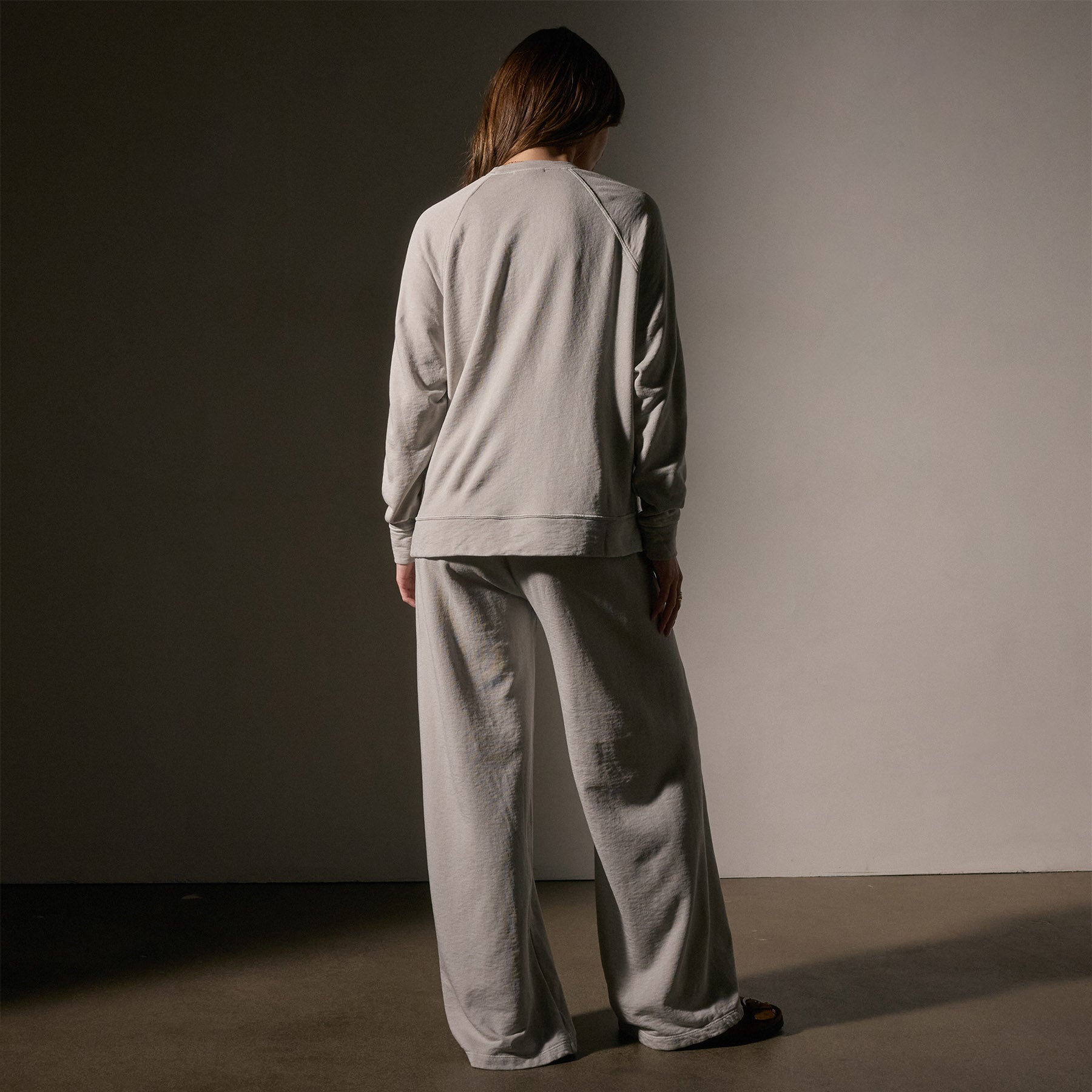 Vintage French Terry Relaxed Sweatshirt in Salt Pigment | James Perse Los Angeles