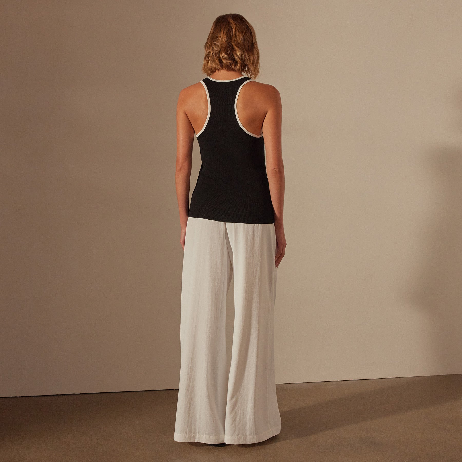 Stretch Linen Ribbed Tank in Black/White | James Perse Los Angeles