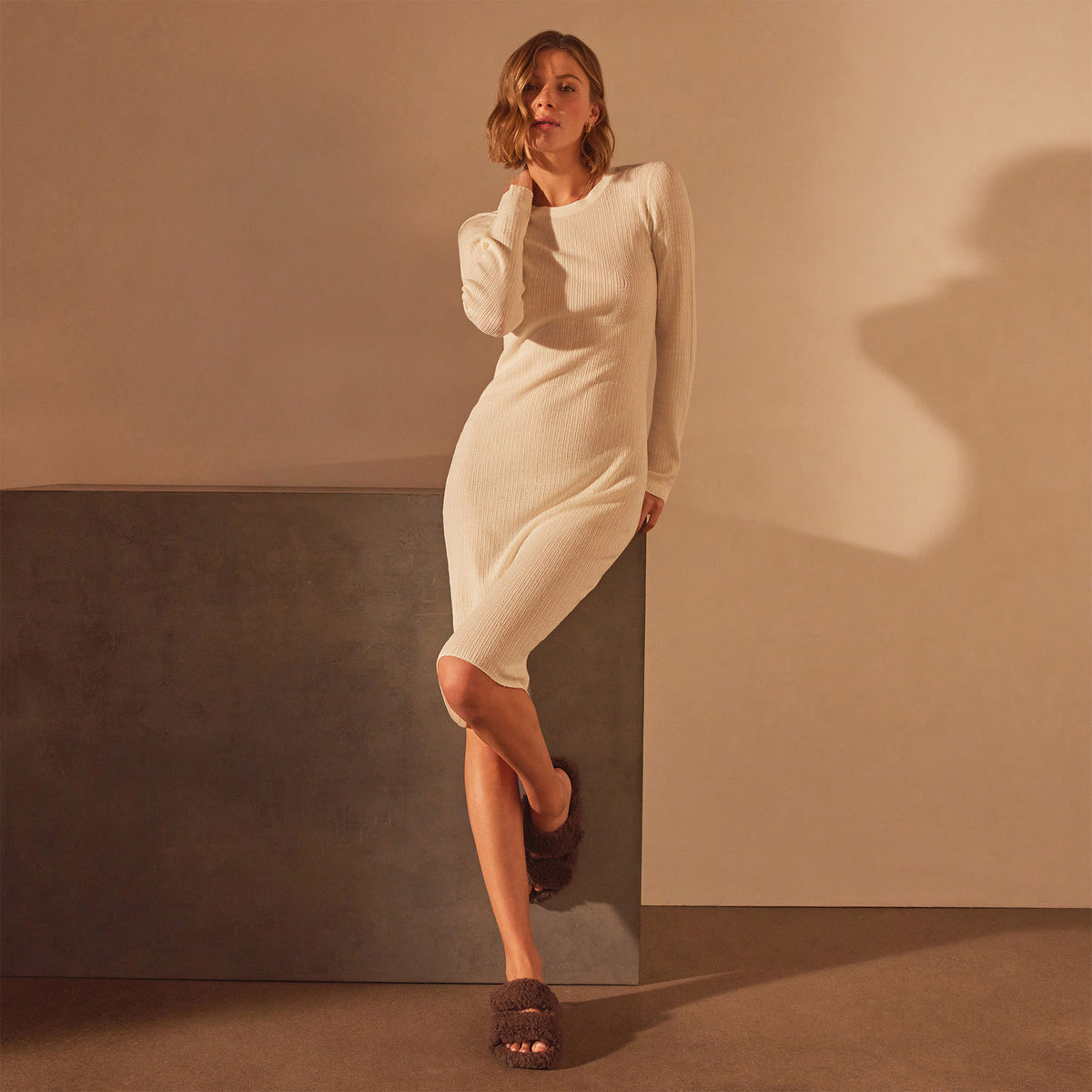 Stretch Linen Ribbed Dress in Canvas | James Perse Los Angeles