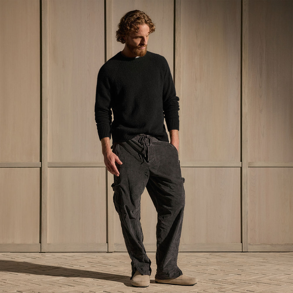 Lightweight Textured Cashmere Crew - True Black | MLTC3705_TRBL_4462_2nd.jpg