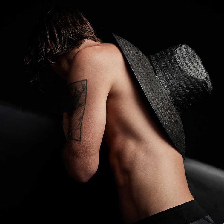 Hecho Noir Sun Hat in Black | James Perse Los Angeles