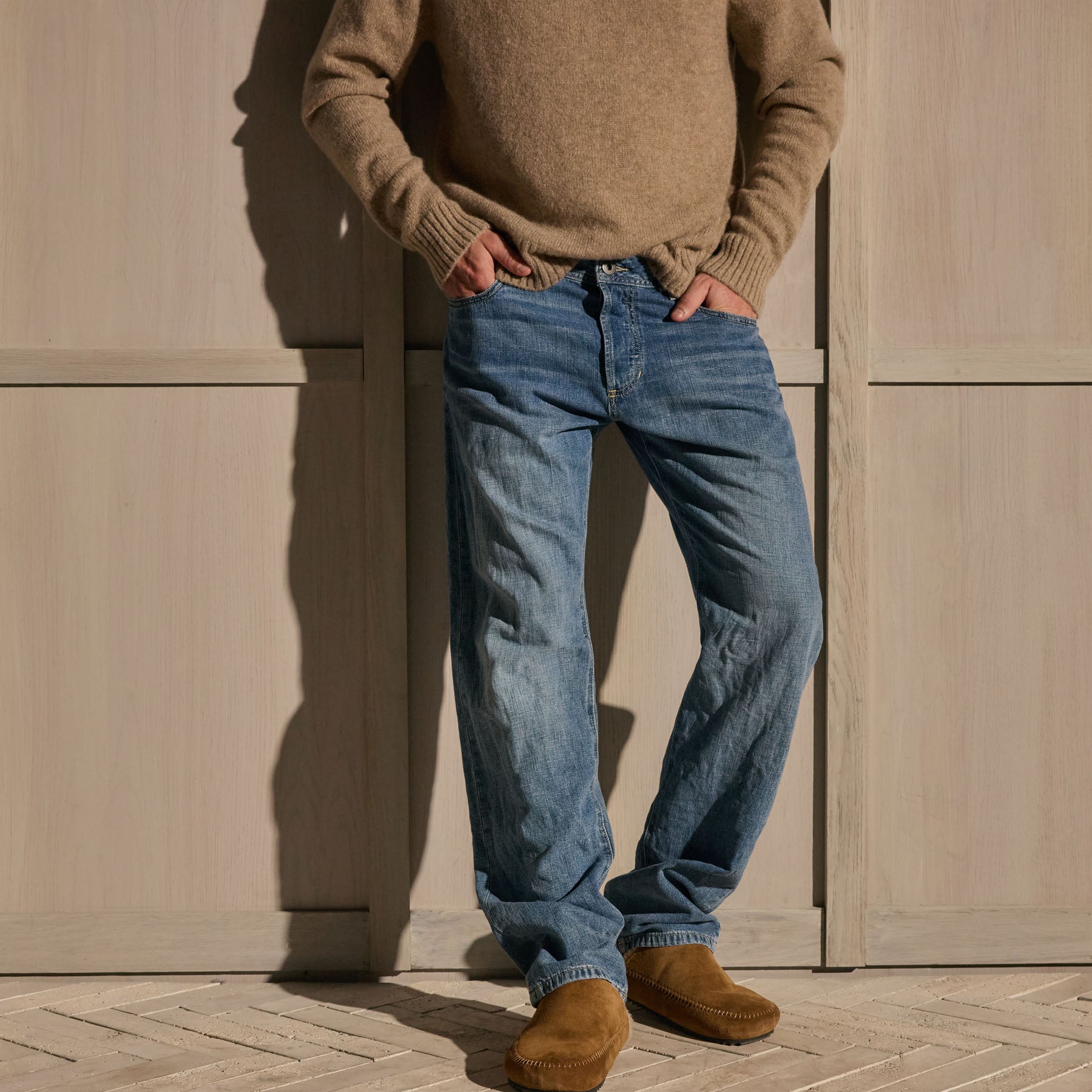 Classic Linen Denim Pant - Medium Wash | MDCL1452_MDWH_2753.jpg