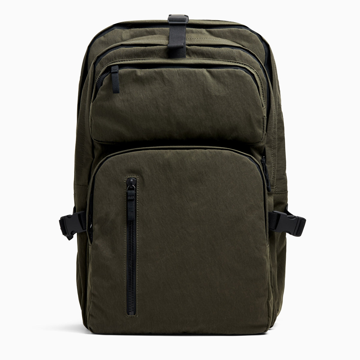 Sierra Utility Backpack In Olive | James Perse Los Angeles