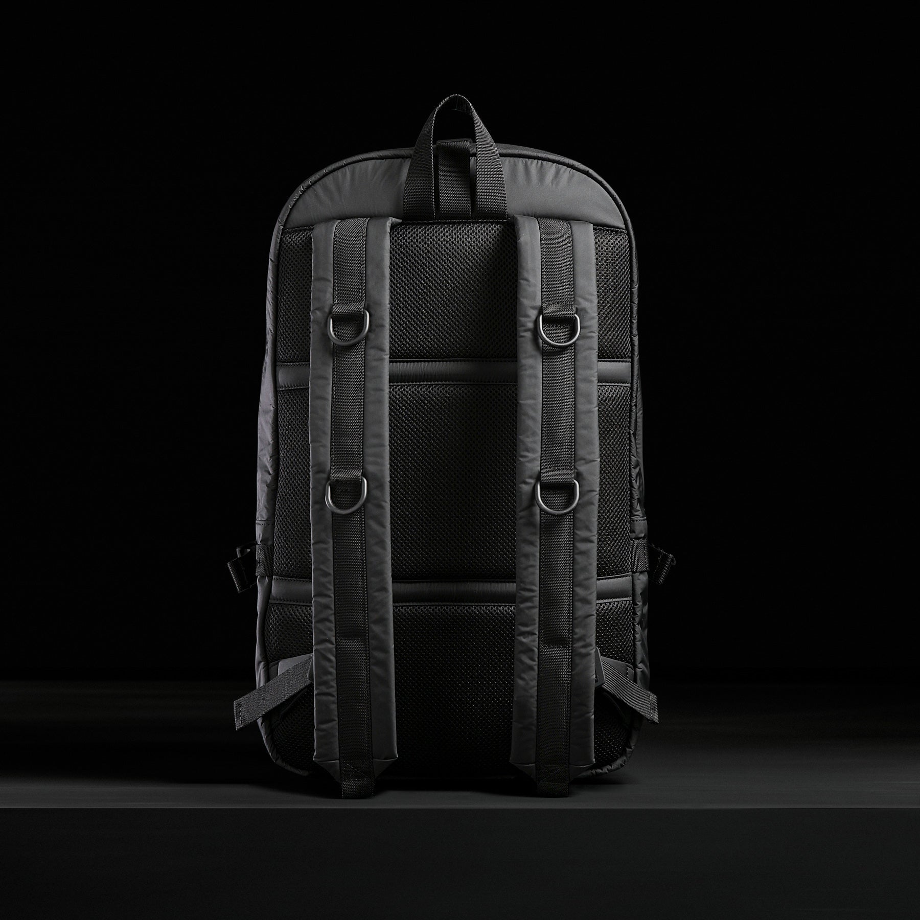 Large Sierra Back Pack in Black | James Perse Los Angeles