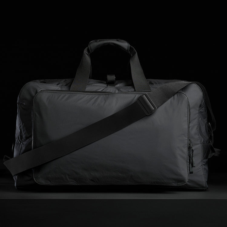 Large Duffle Bag in Black | James Perse Los Angeles