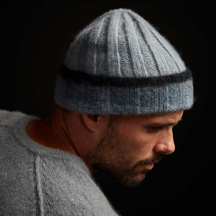 Dip Dye Cashmere Beanie in Dusty Sky/Navy | James Perse Los Angeles