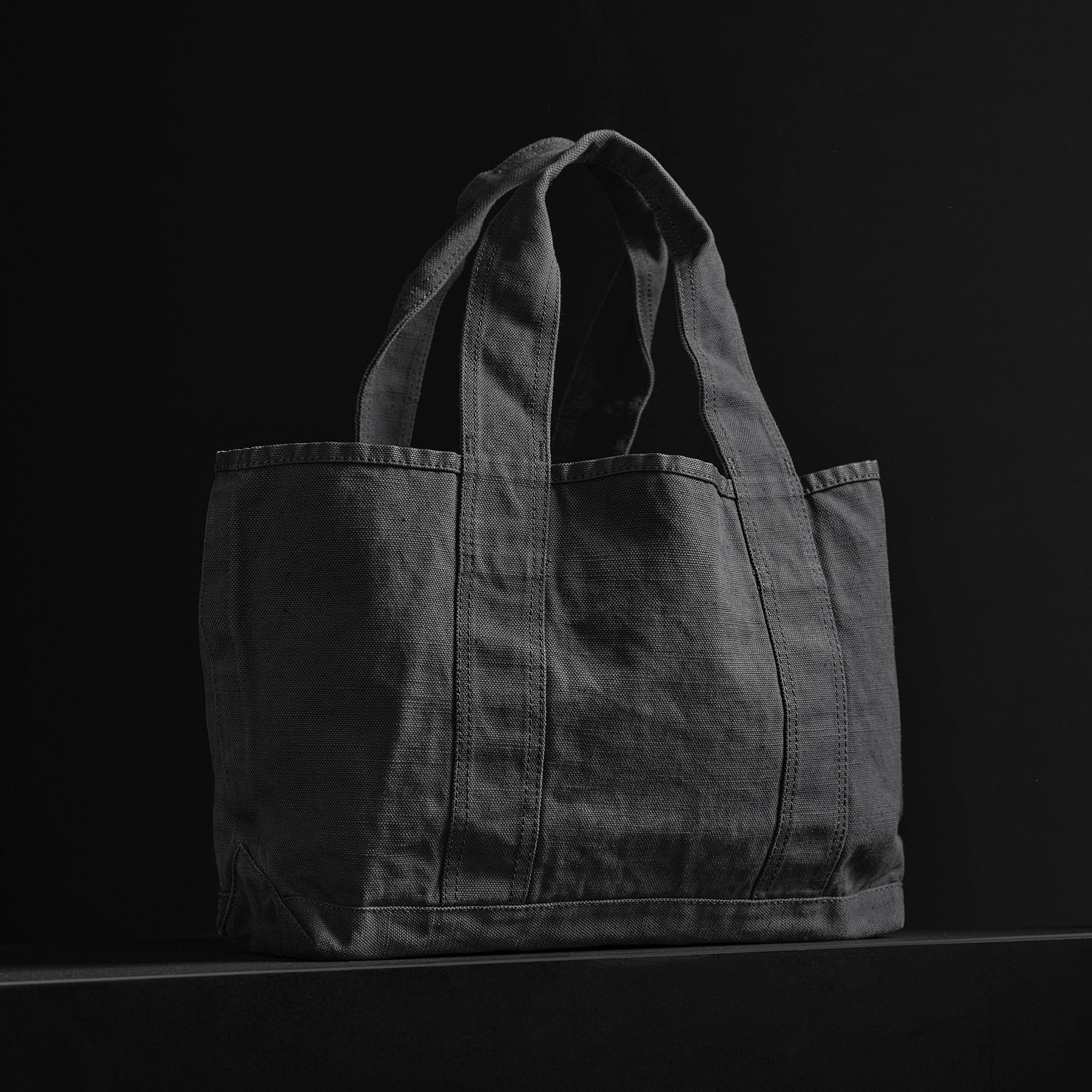 classic mini canvas tote asphalt amf0317 | James Perse Los Angeles 