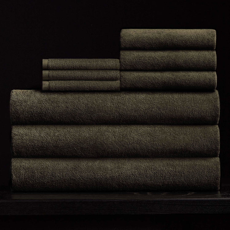 Bath Towel In Dark Palm | James Perse Los Angeles