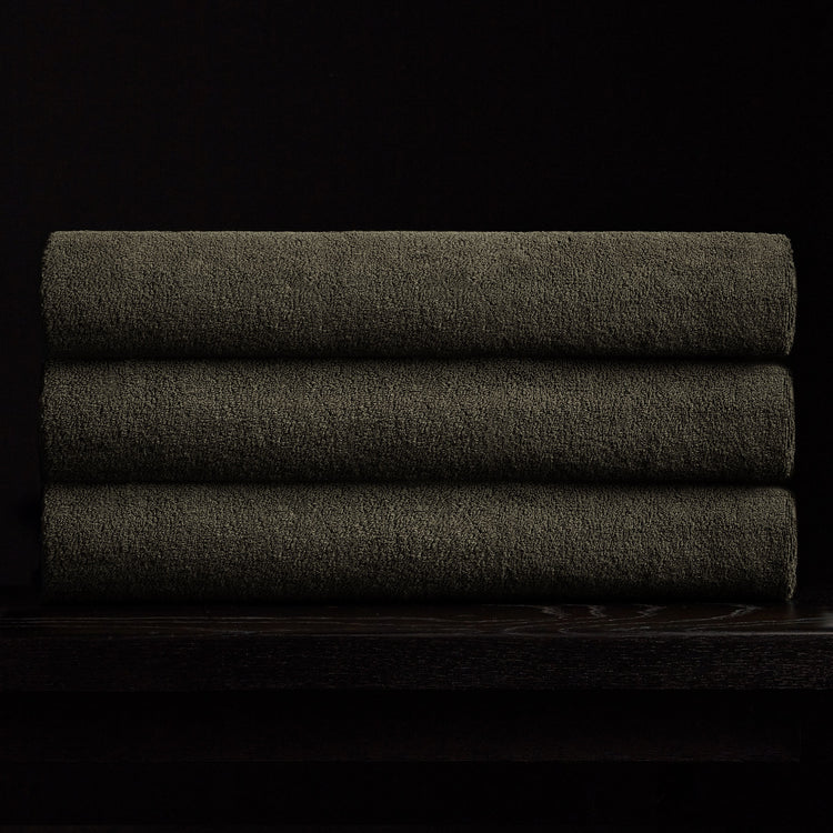 Bath Towel In Dark Palm | James Perse Los Angeles