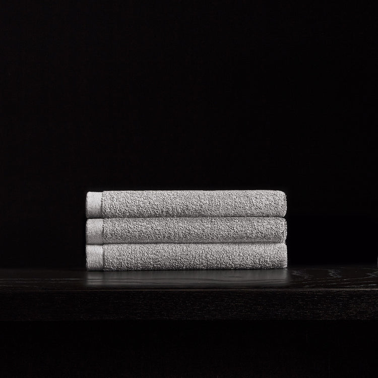Wash Towel in Drizzle | James Perse Los Angeles