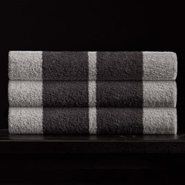Wide Stripe Beach Towel in Fog/Slate | James Perse Los Angeles 