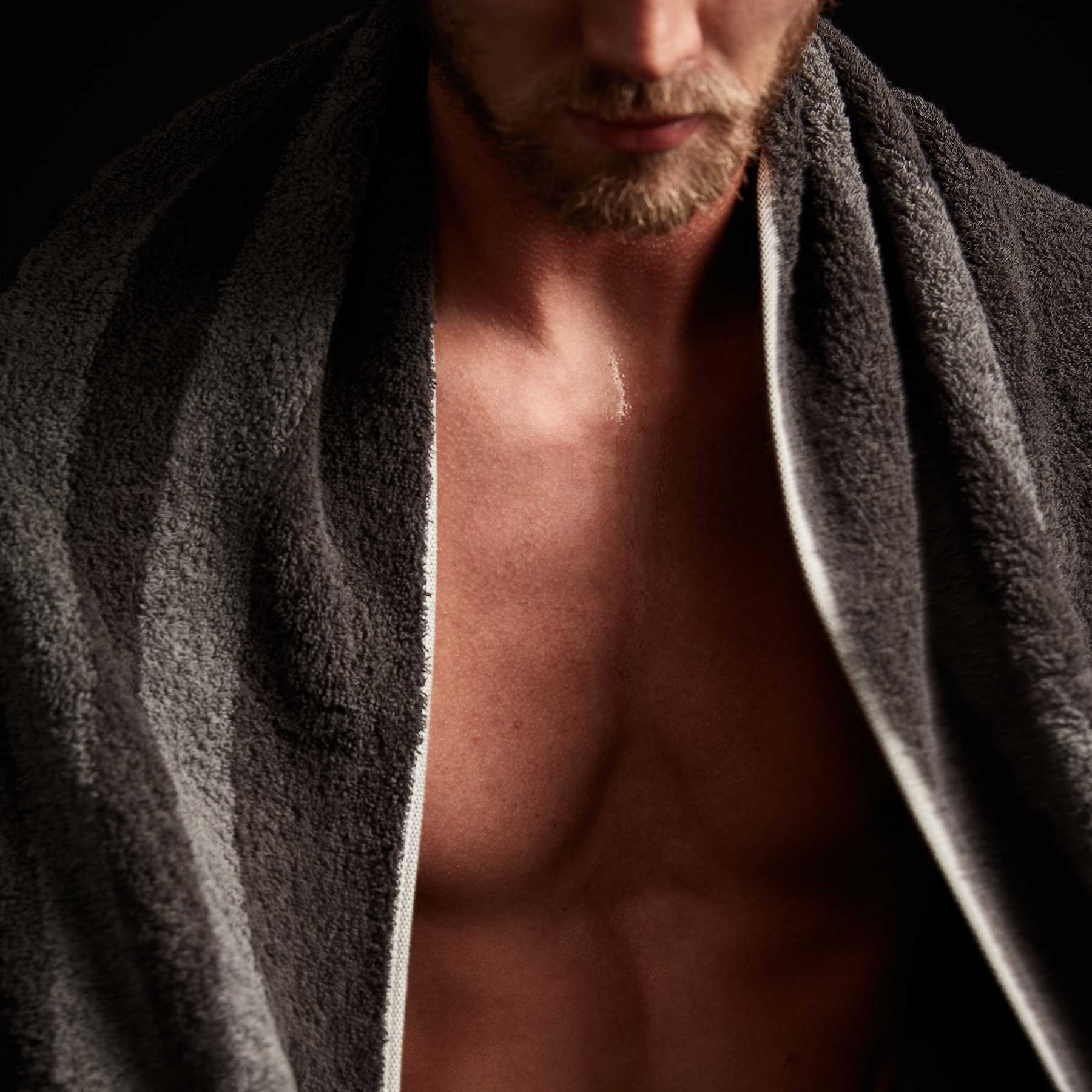 Wide Stripe Beach Towel In Slate/Raccoon Grey | James Perse Los Angeles