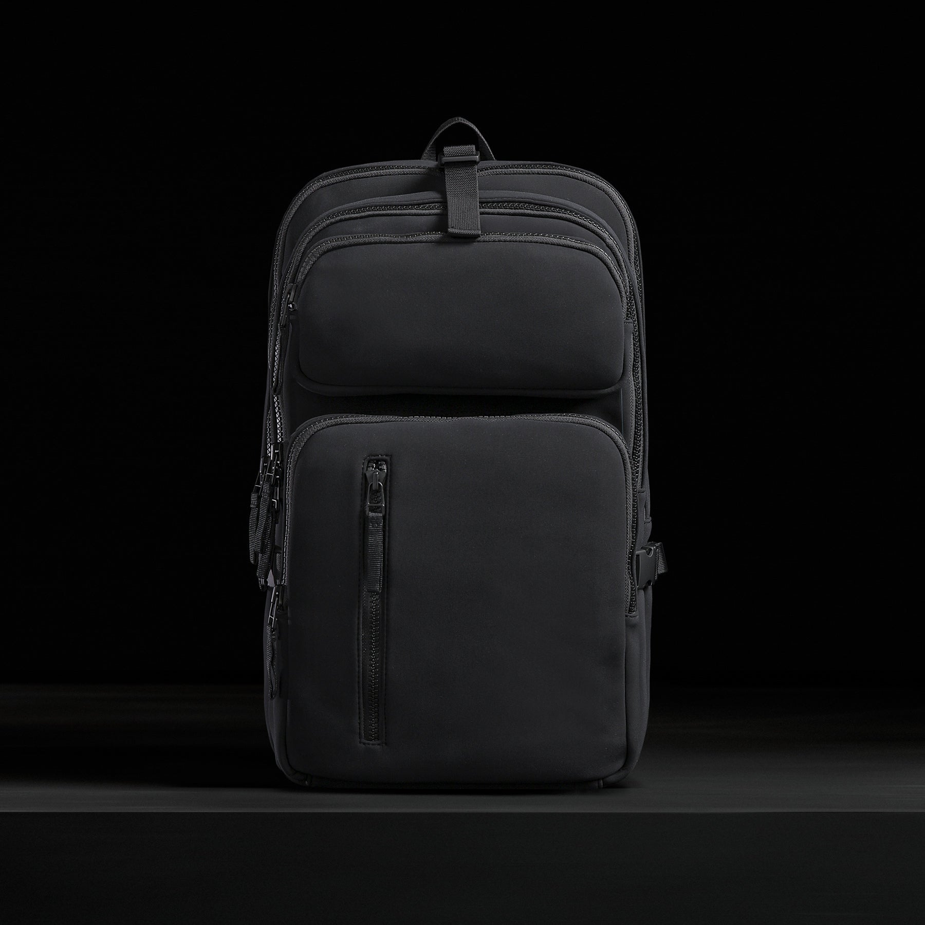 Large Sierra Backpack W/ Exposed Zip in Black | James Perse Los Angeles
