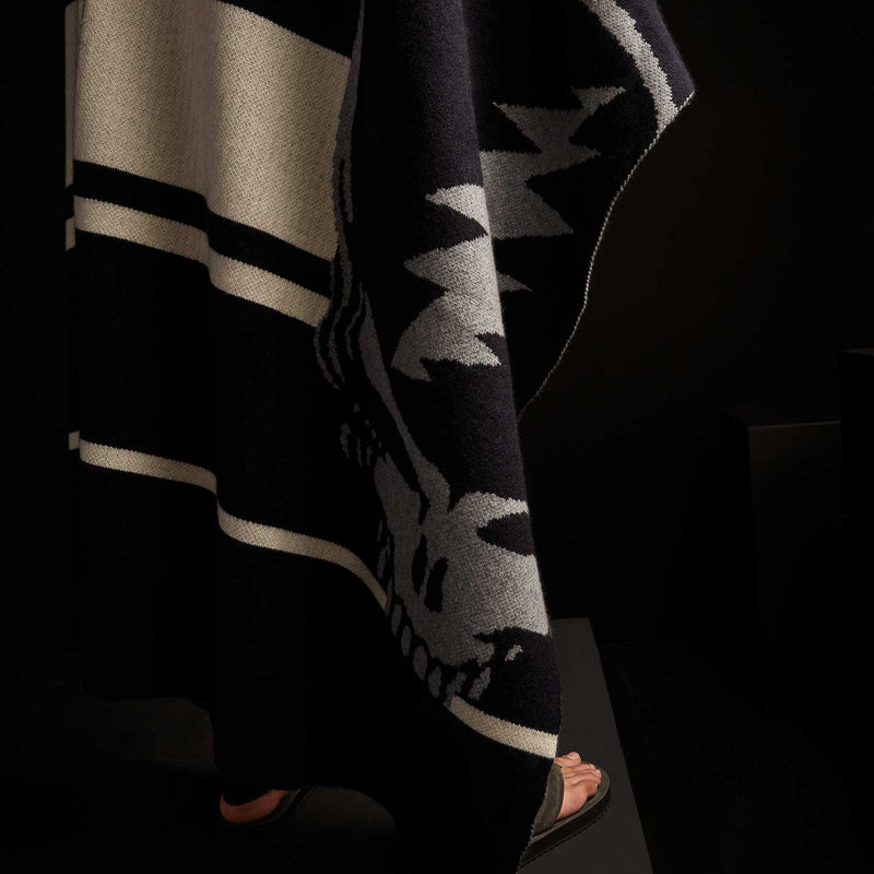 Grateful Dead Cashmere Blanket - Navy/Grey Smoke/Ivory | James Perse Los Angeles