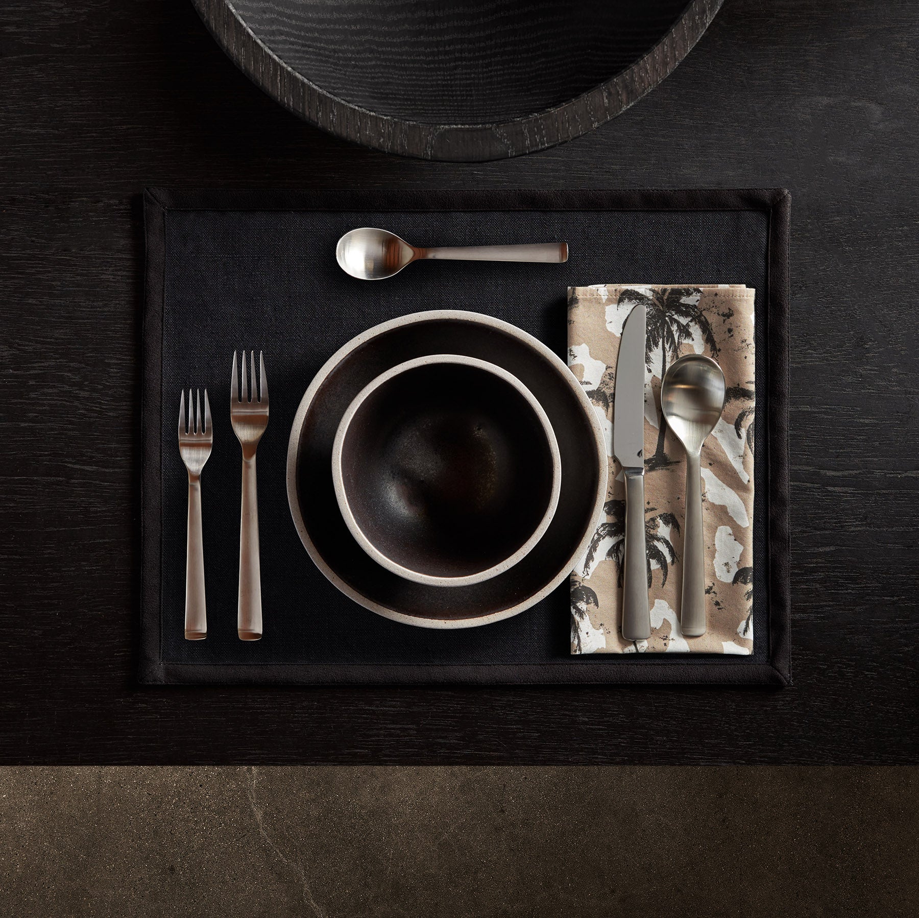 Camo Palm Print Table Napkin in Desert | James Perse Los Angeles