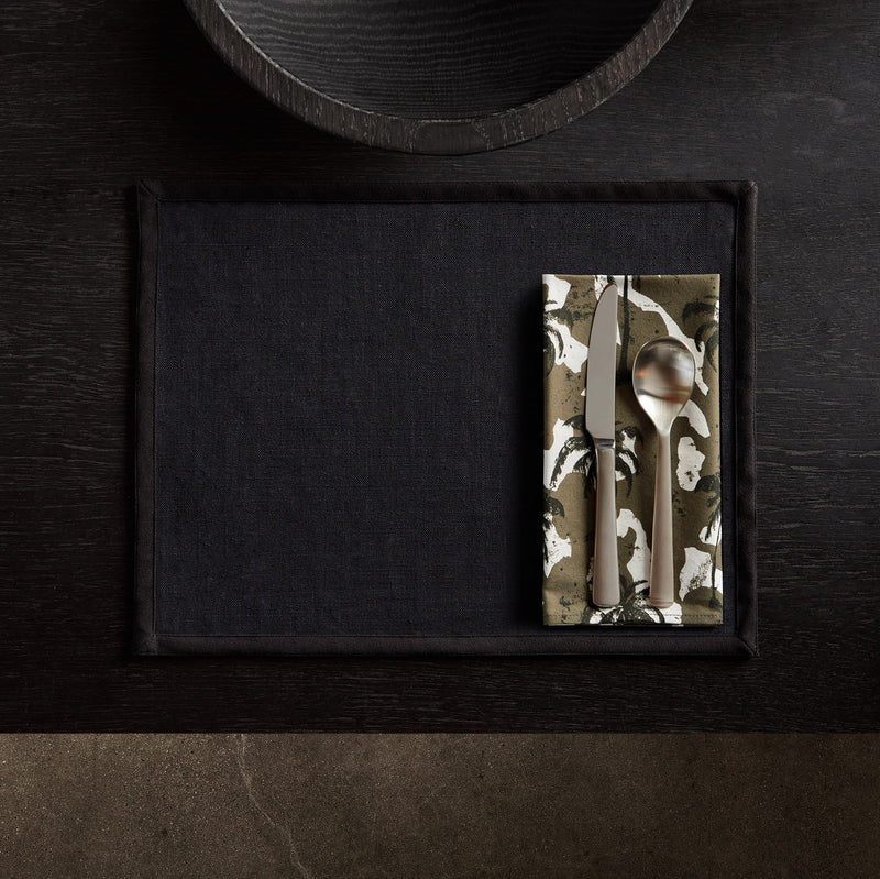 Camo Palm Print Table Napkin - Jungle | James Perse Los Angeles