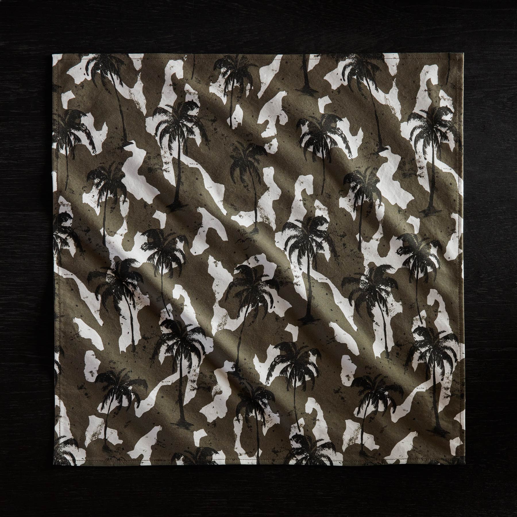Camo Palm Print Table Napkin - Jungle | James Perse Los Angeles