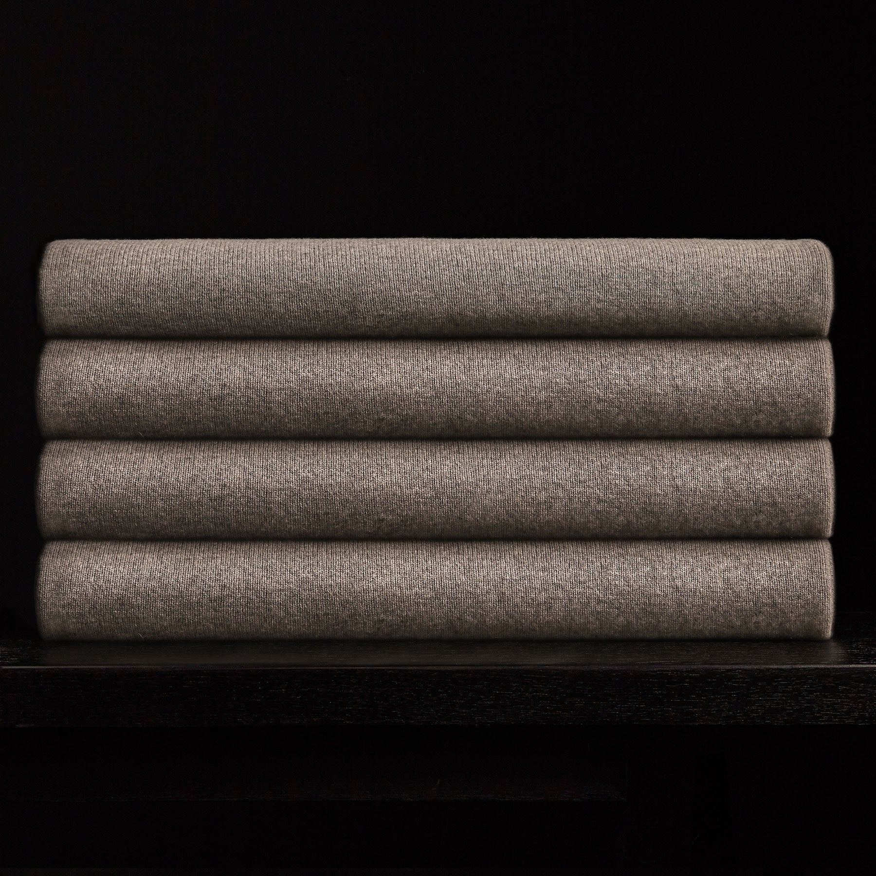 Men's Thermal Knit Lounge Set With Cashmere Blanket - Dapple/Taupe