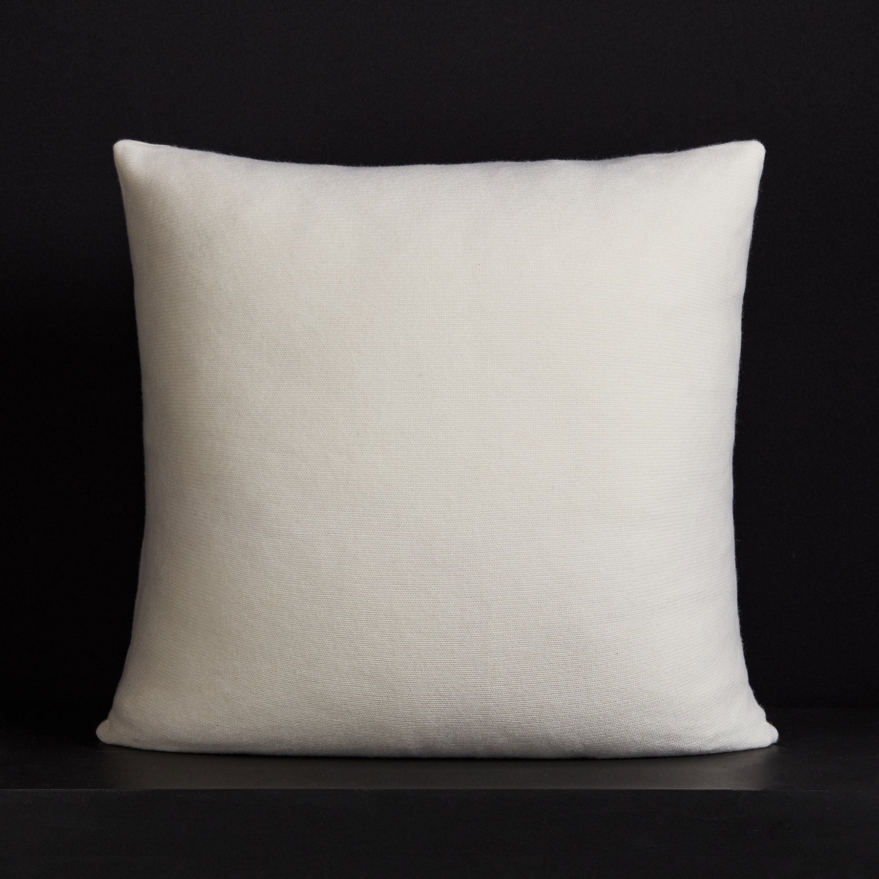 Baja Stripe Sham - Ivory/Flannel | James Perse