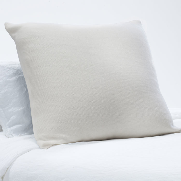 Cashmere Home Gift Set In White | James Perse Los Angeles