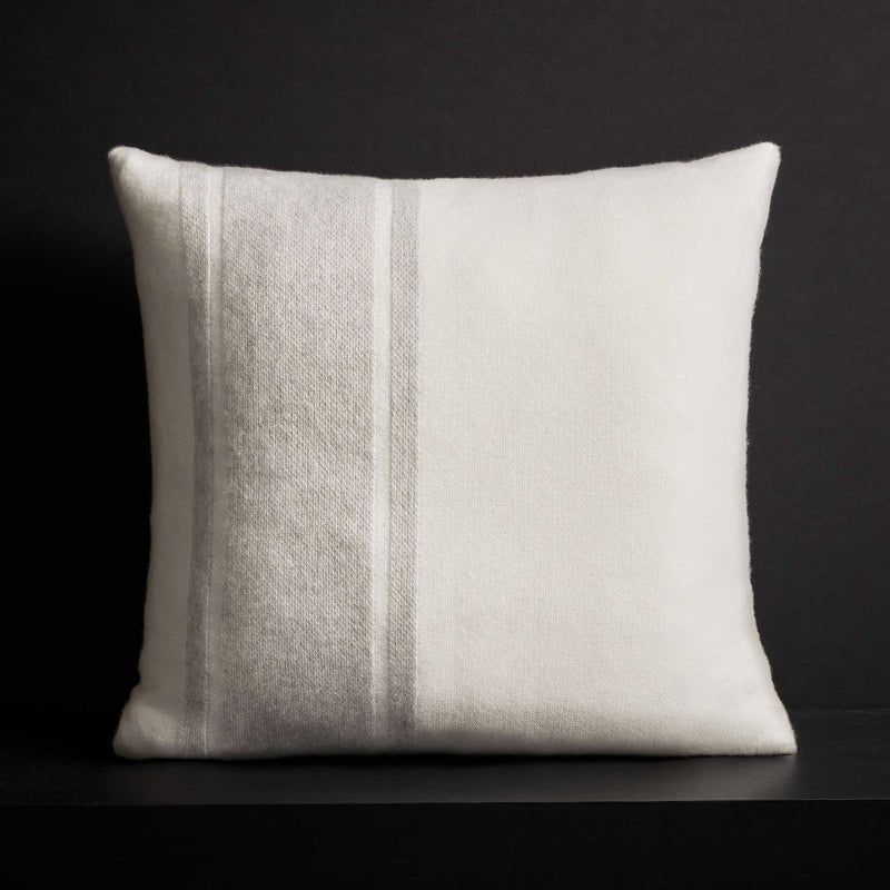 Baja Stripe Sham in Ivory/Flannel | James Perse Los Angeles
