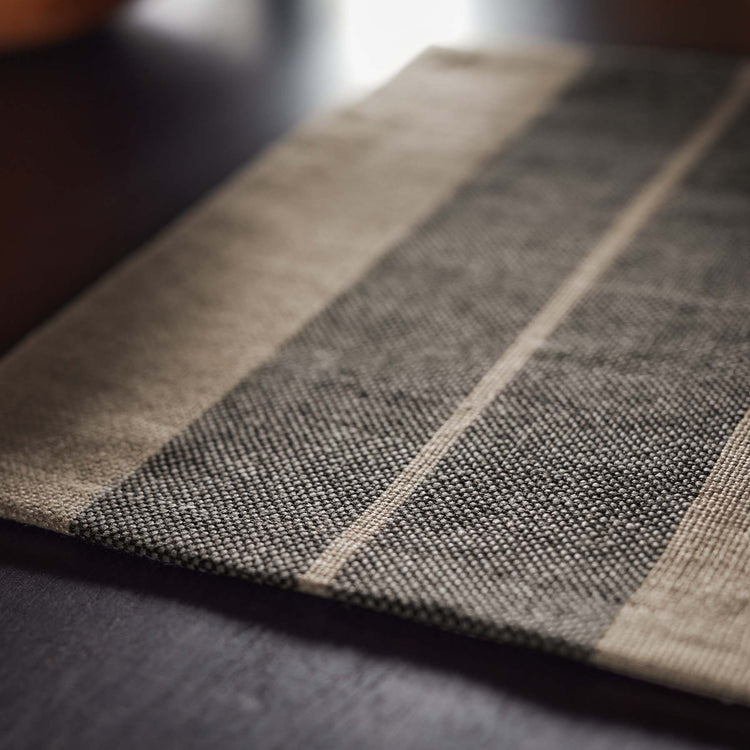 Heavy Double Stripe Placemat in Beige/Black | James Perse Los Angeles