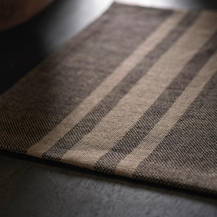 heavy triple stripe placemat black beige hhts9975 | James Perse Los Angeles 