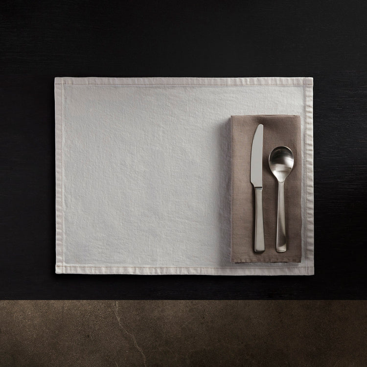 Solid Linen Table Napkin - Fume | James Perse Los Angeles